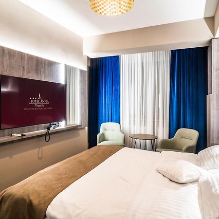 Hotel Anna Târgu Jiu Zewnętrze zdjęcie