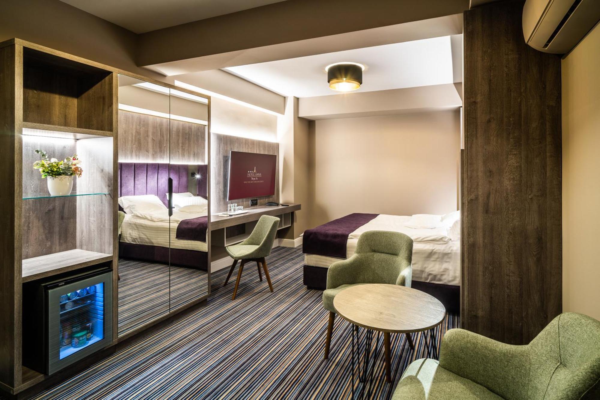 Hotel Anna Târgu Jiu Zewnętrze zdjęcie