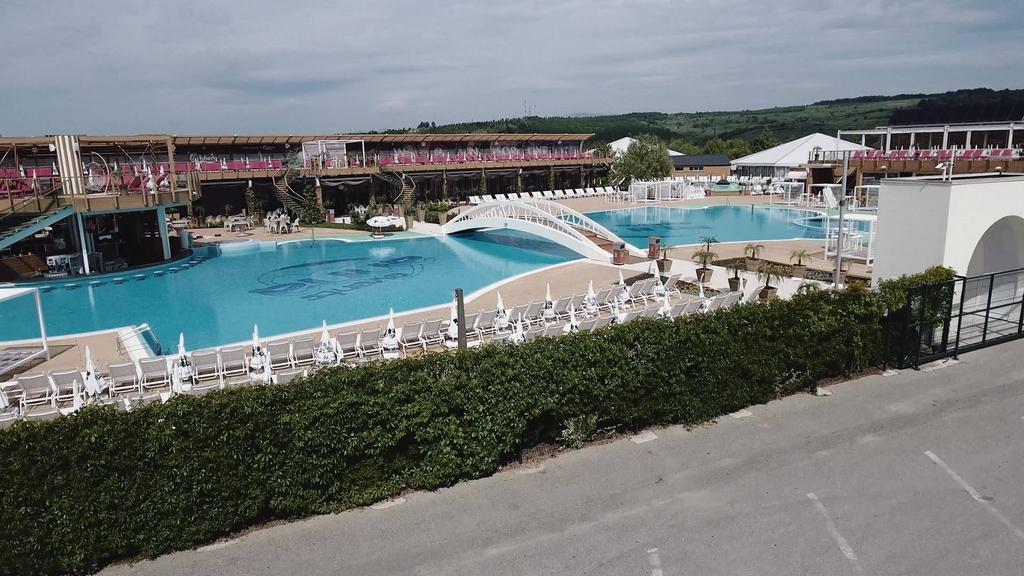Hotel Anna Târgu Jiu Zewnętrze zdjęcie